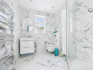 Bathroom- click for photo gallery